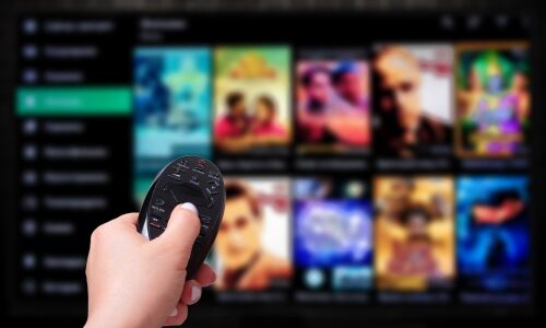 Large format streaming device, TV display Netflix Max Verizon